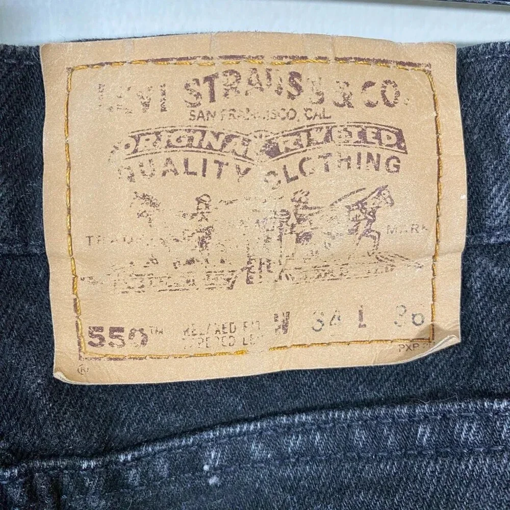 Vintage Levis 550 Orange Tab Denim Jeans Relaxed Fit Men's 34x32 Black Raw Hem